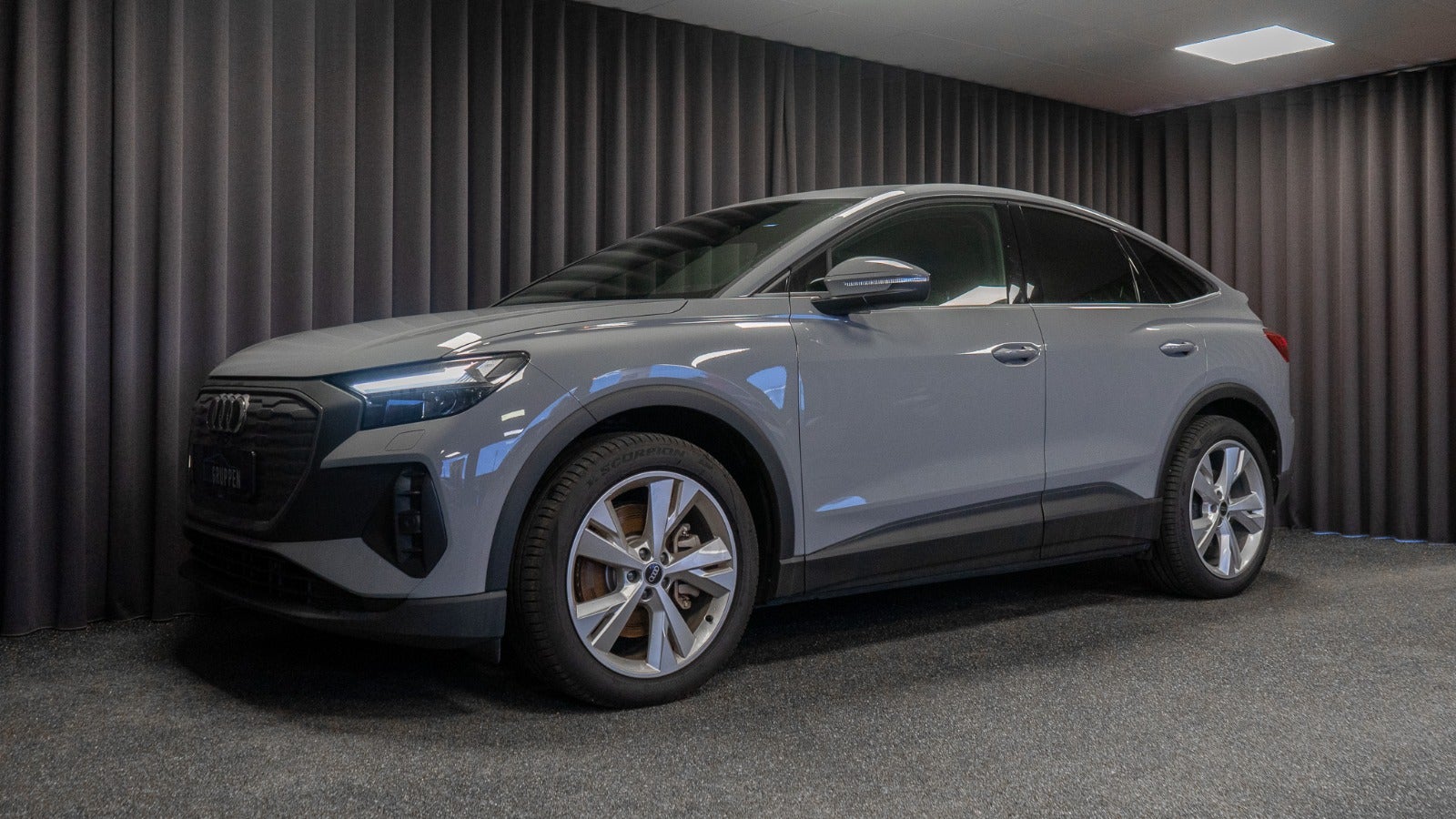 Billede af Audi Q4 e-tron 40 Advanced Sportback