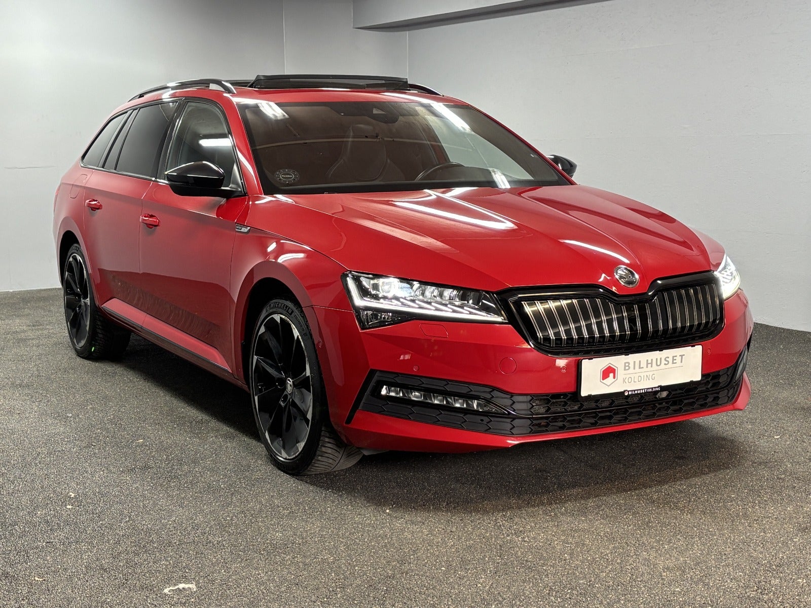 Billede af Skoda Superb 1,4 TSi iV Sportline Combi DSG