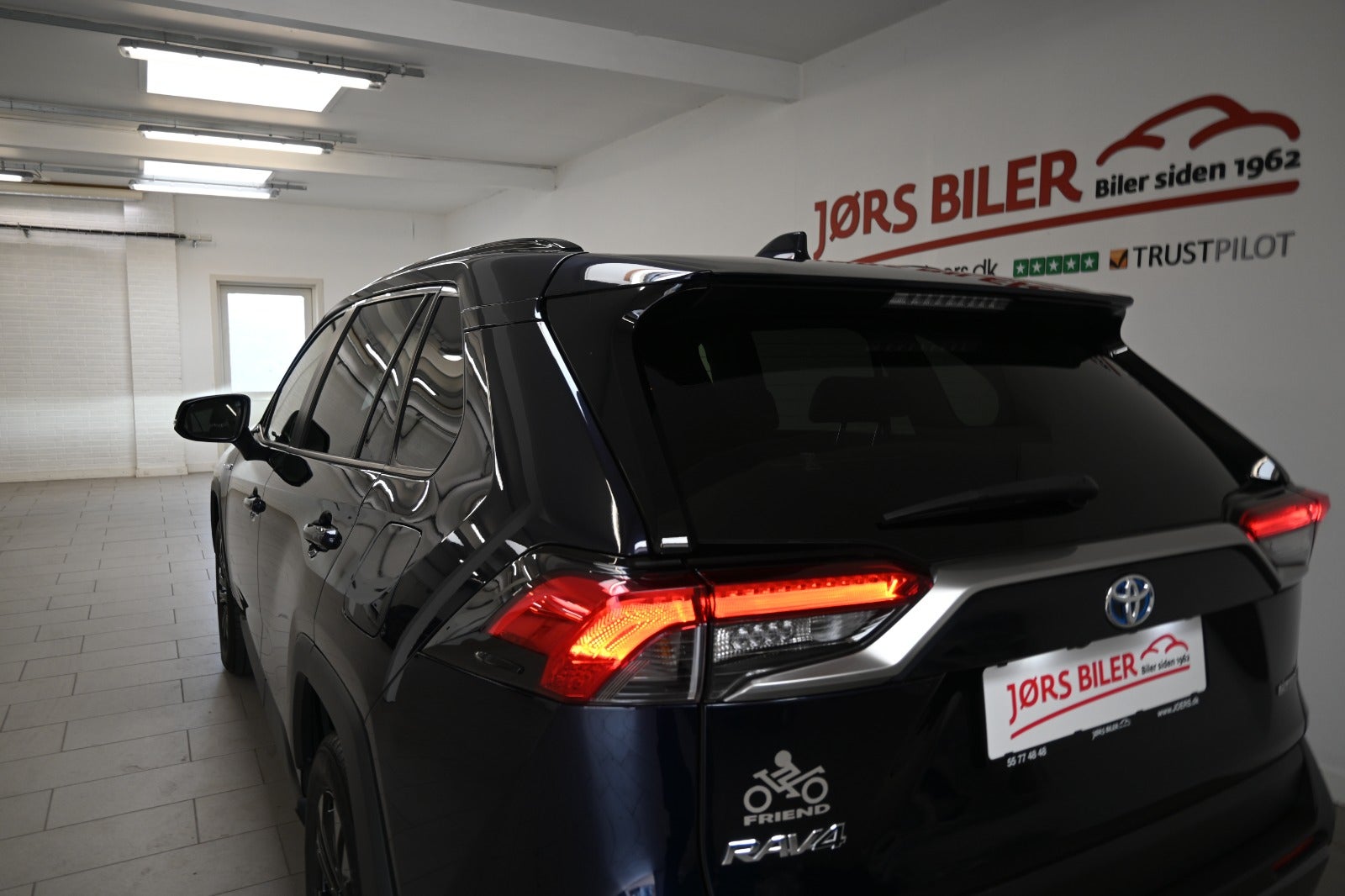 Toyota RAV4 Hybrid H3 Business MDS