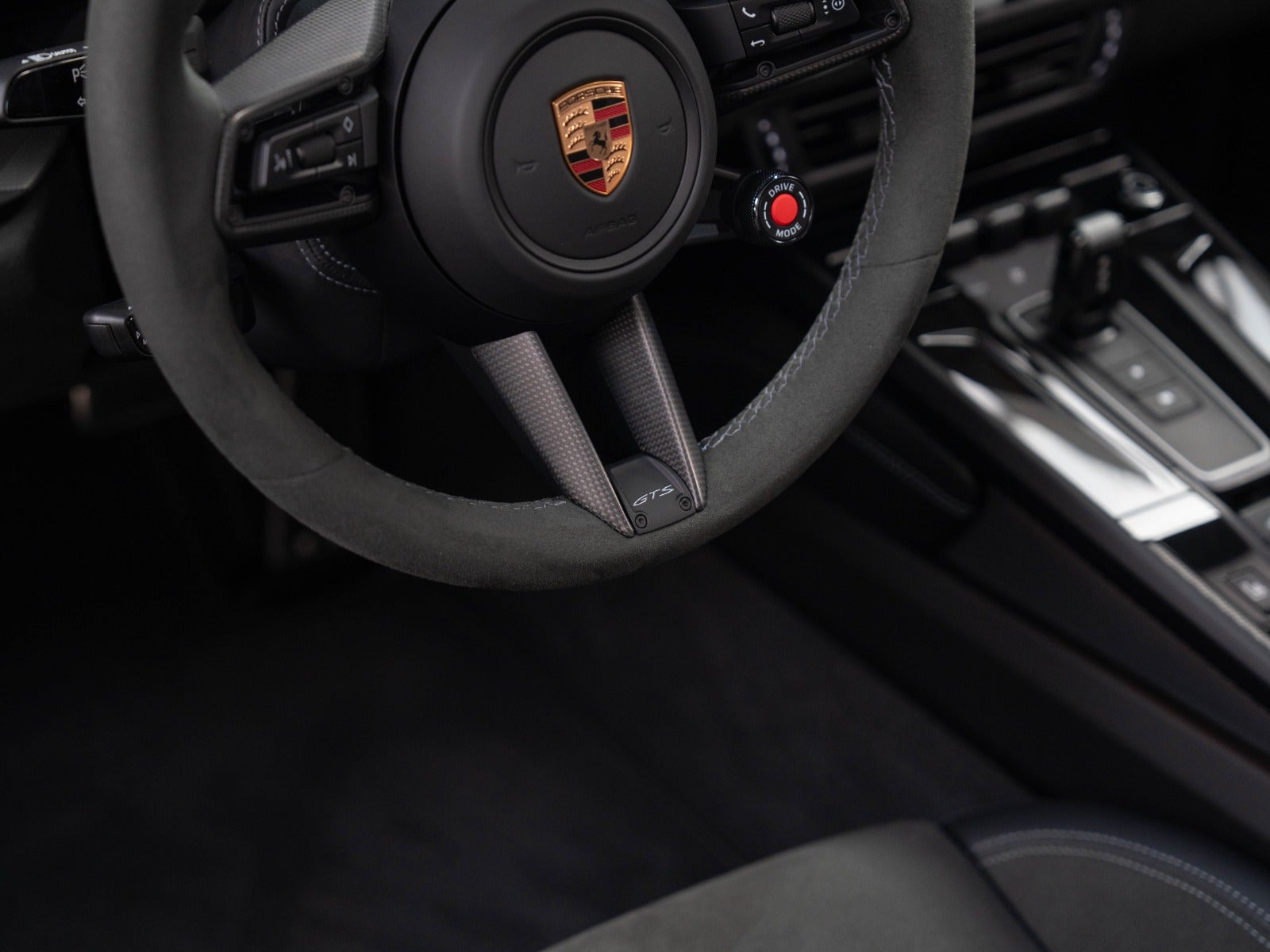 Gallery image 14 of 18