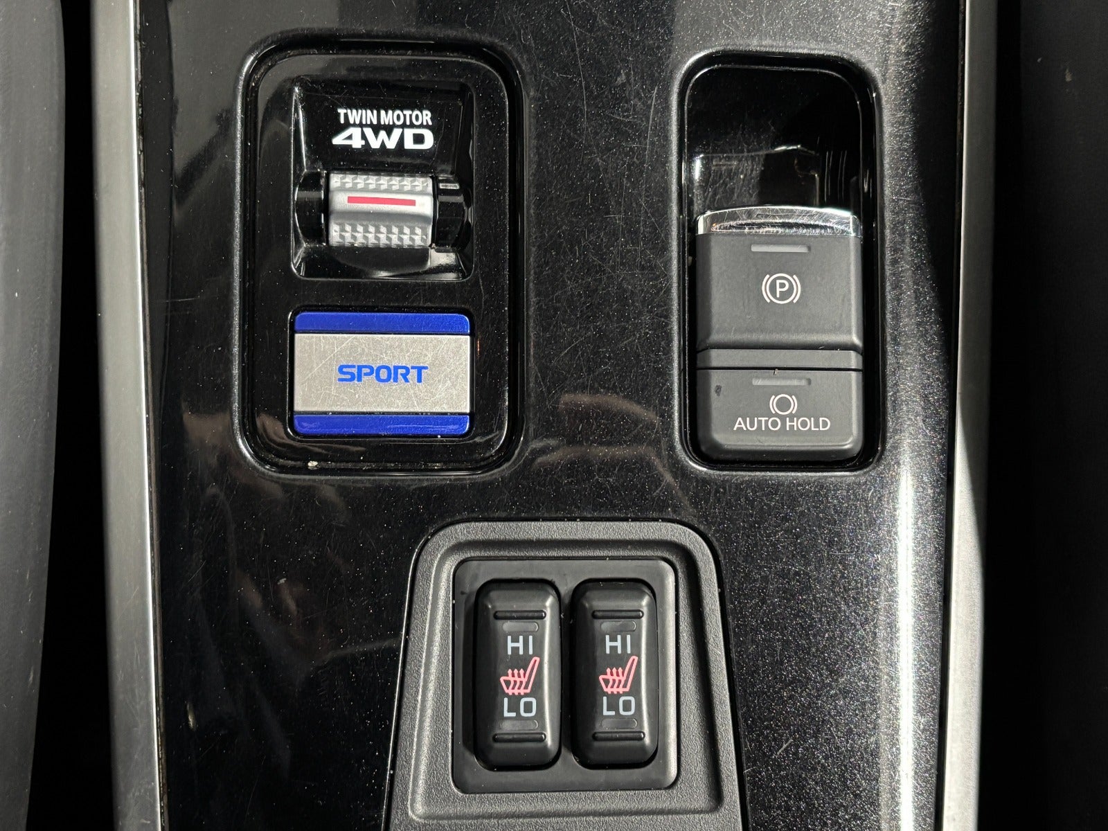 Billede af Mitsubishi Outlander 2,4 PHEV Intense CVT 4WD