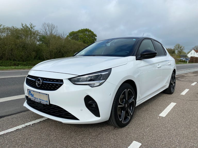 Opel Corsa D 102 Sport