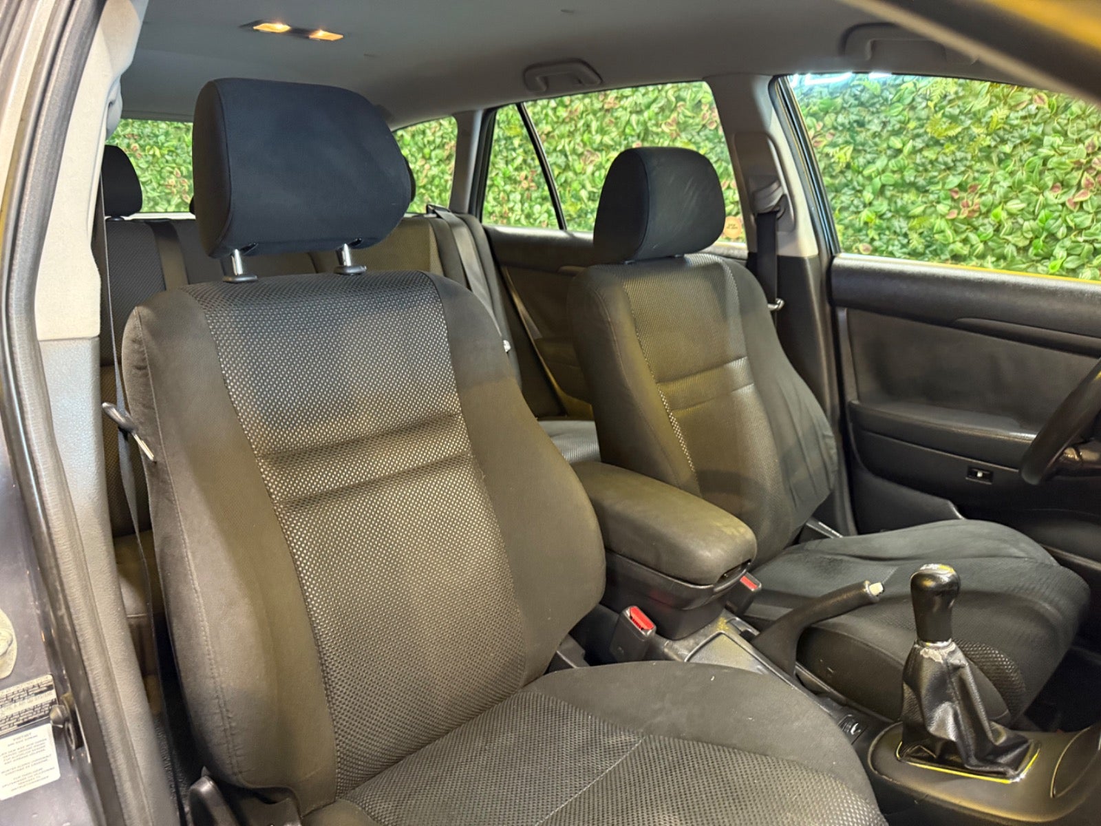 Billede af Toyota Avensis 1,8 VVT-i Sol stc.