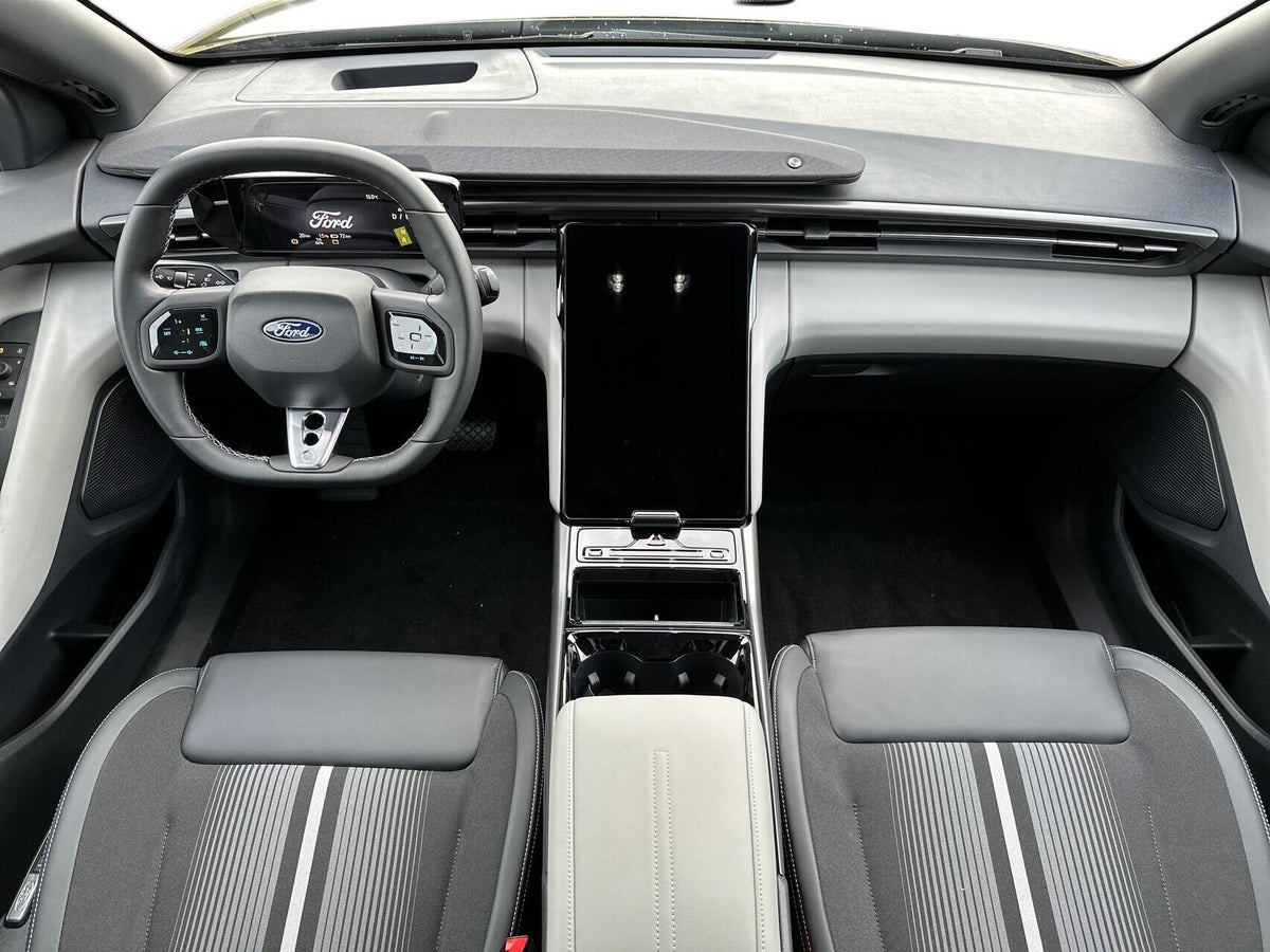 Ford Capri Select Extended Range billede 4