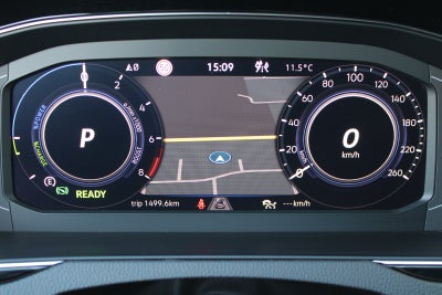 VW Passat GTE Variant DSG