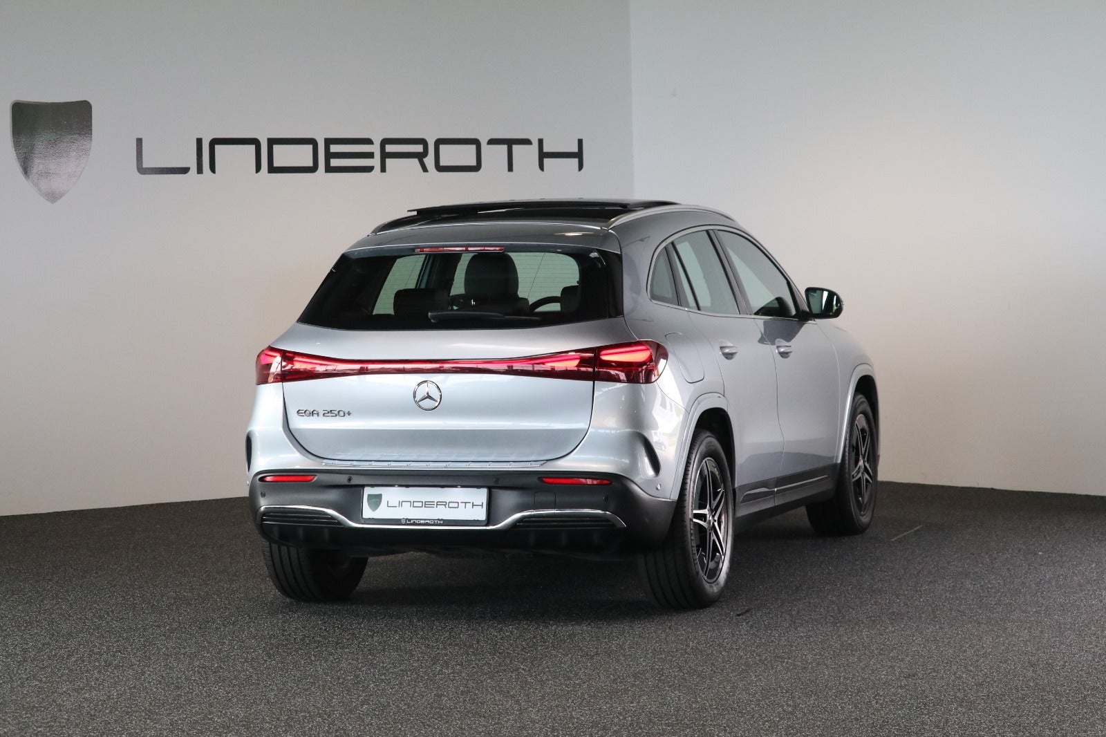 Mercedes EQA250+ AMG Line 5d - 2