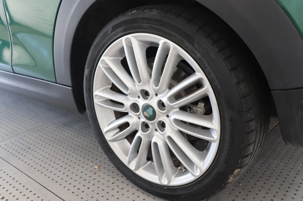 MINI Cooper SE Mosaert Edition