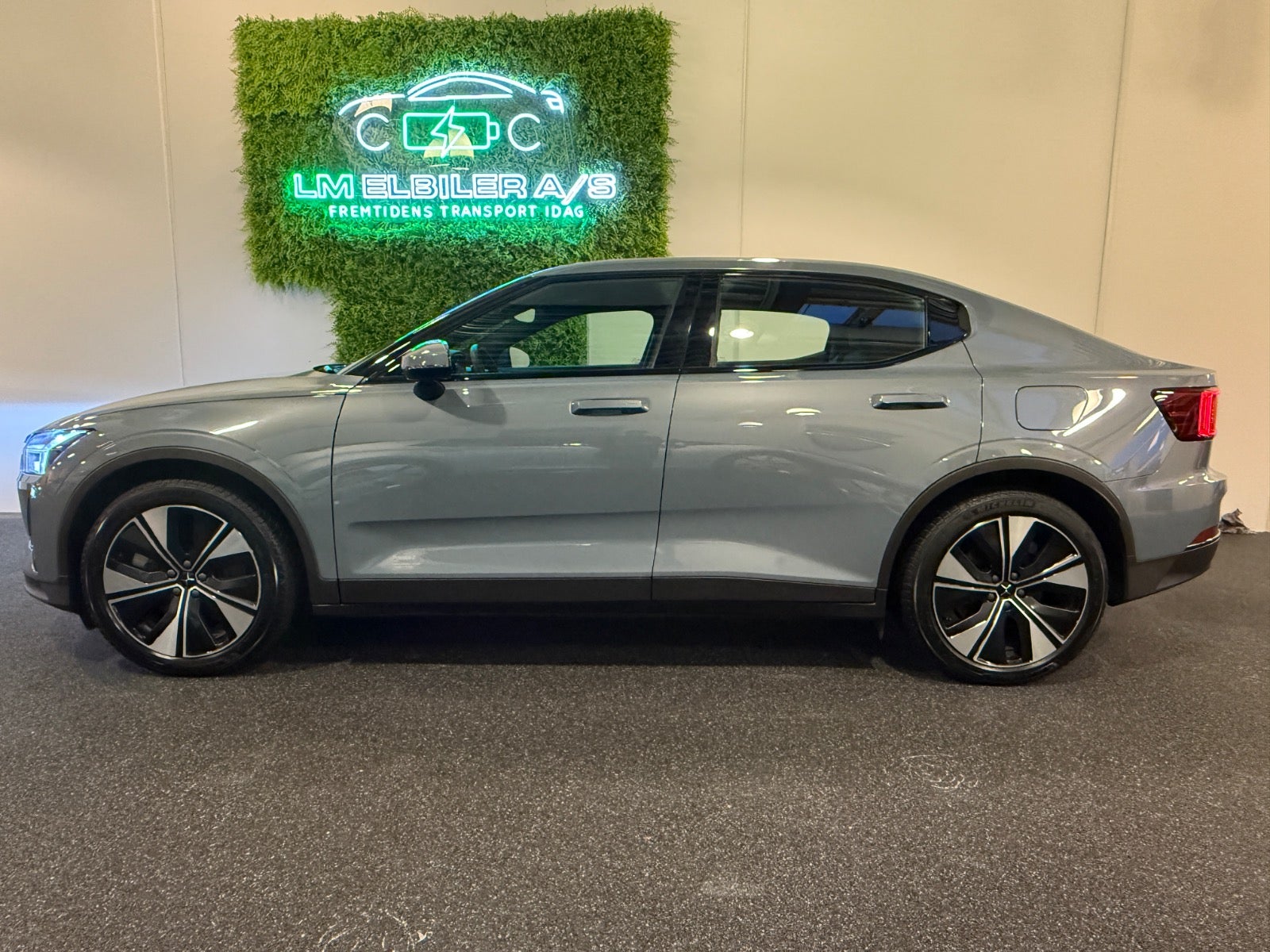 Polestar 2 Long Range