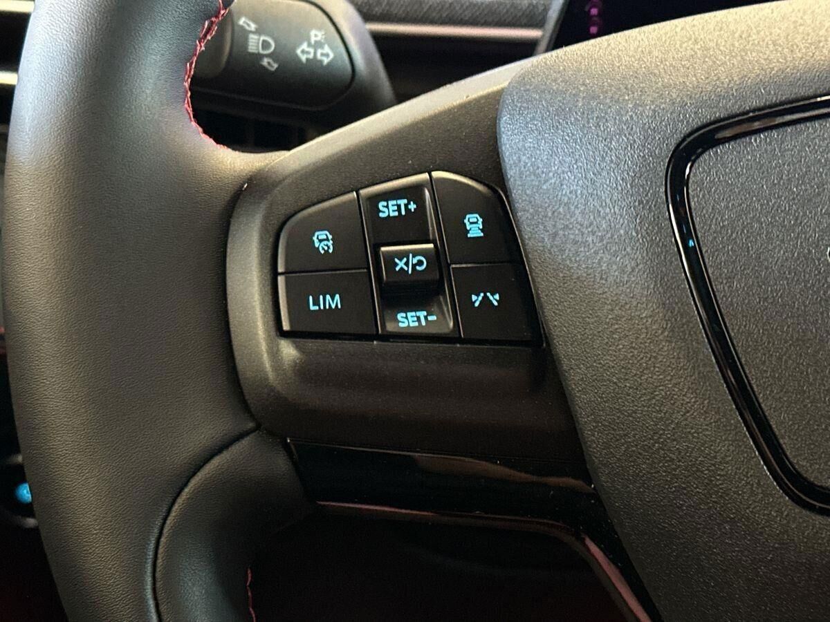 Ford Mustang Mach-E Extended Range billede 14