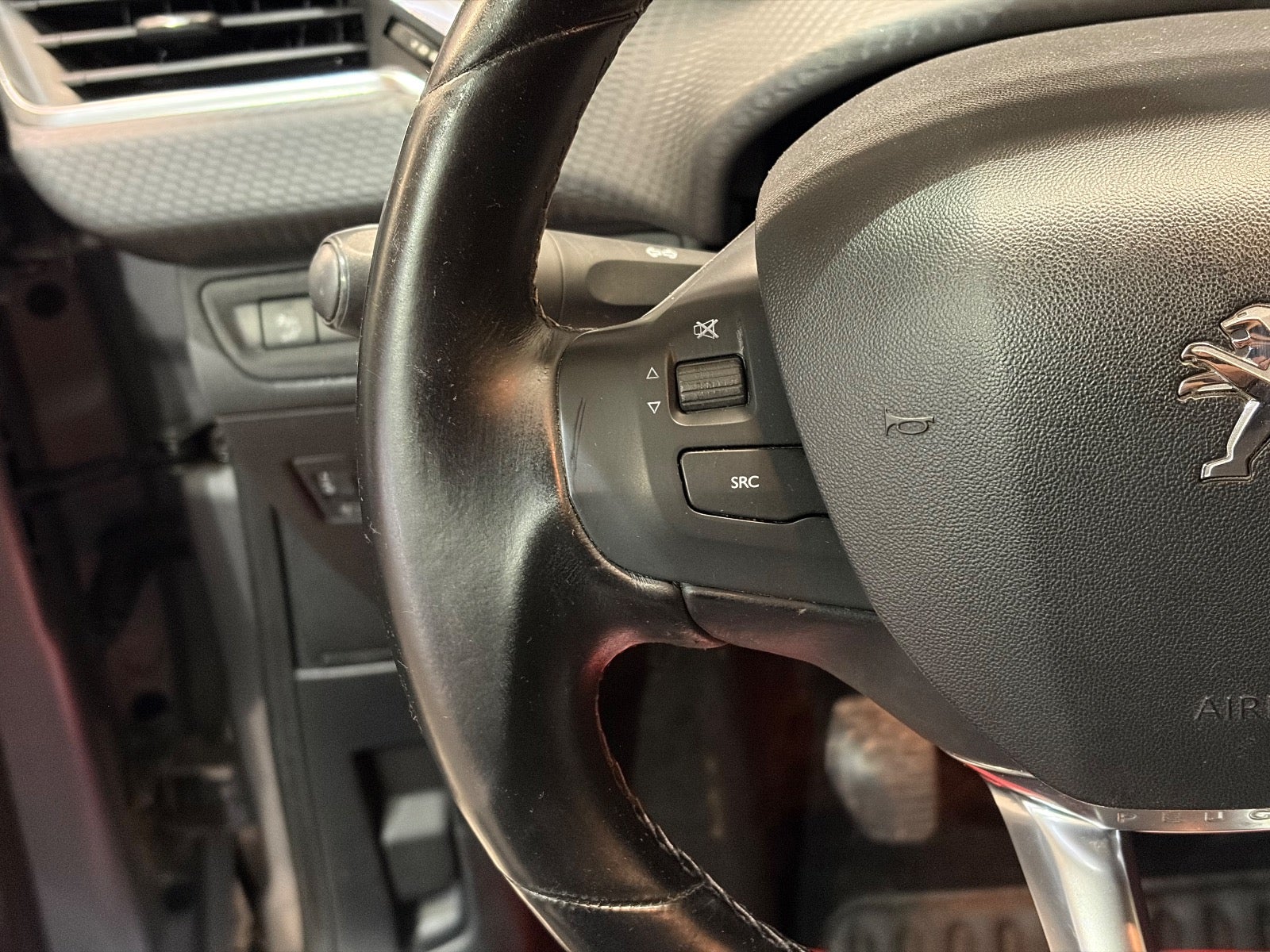 Billede af Peugeot 2008 1,6 BlueHDi 100 Allure