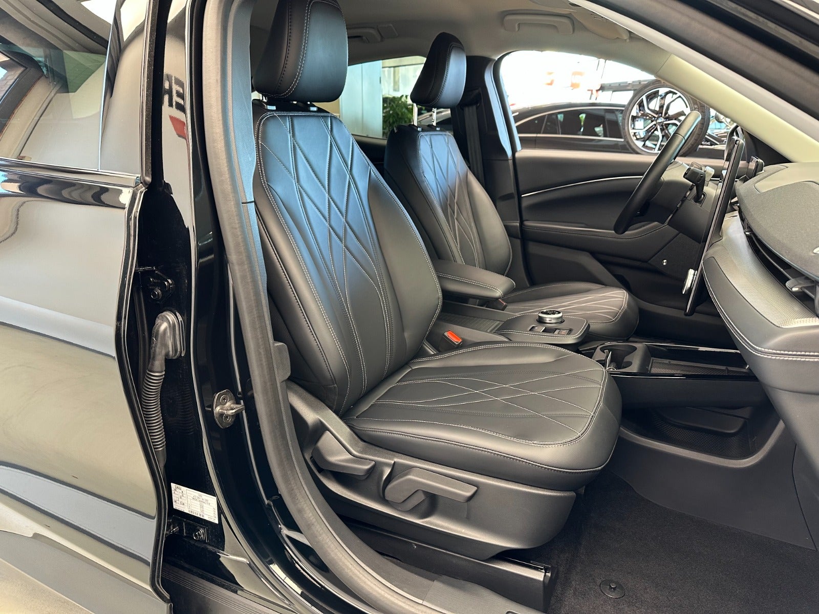 Billede af Ford Mustang Mach-E 75 Standard Range