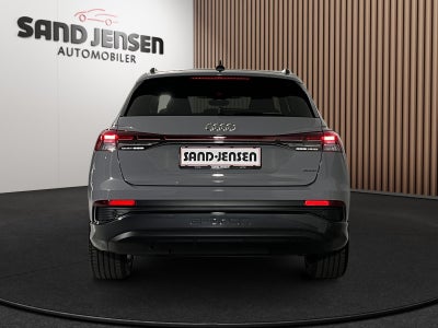 Audi Q4 e-tron S-line quattro