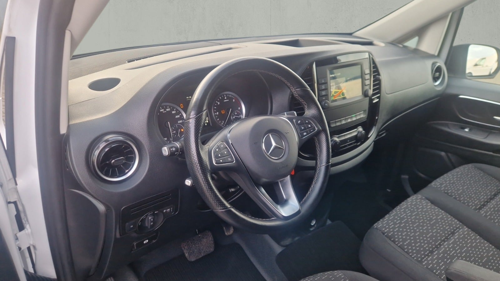 Billede af Mercedes Vito 114 2,0 CDi Kassevogn aut. K RWD