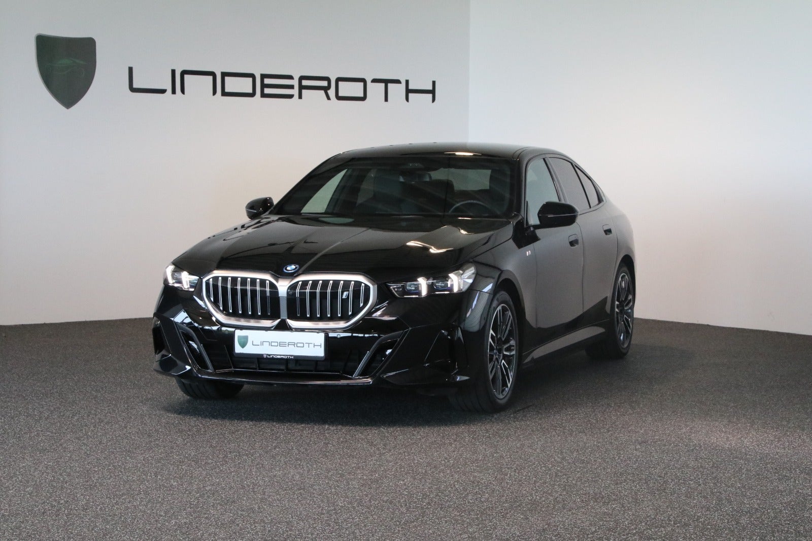 BMW i5 eDrive40 M-Sport 4d - 1