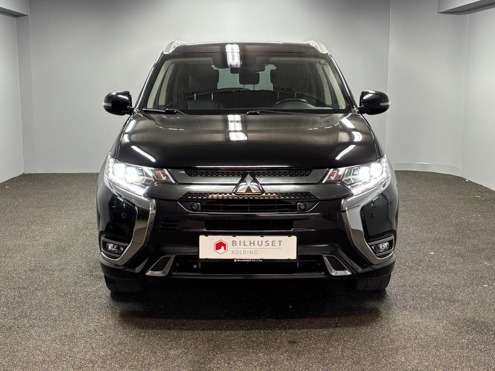 Billede af Mitsubishi Outlander 2,4 PHEV Intense CVT 4WD