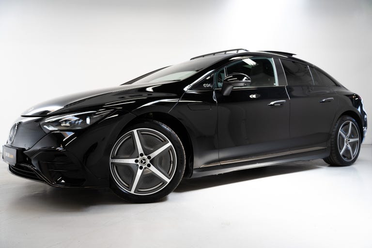 Mercedes EQE350+ AMG Line