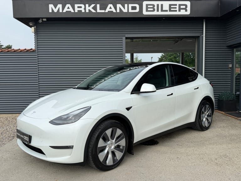 Tesla Model Y Long Range AWD