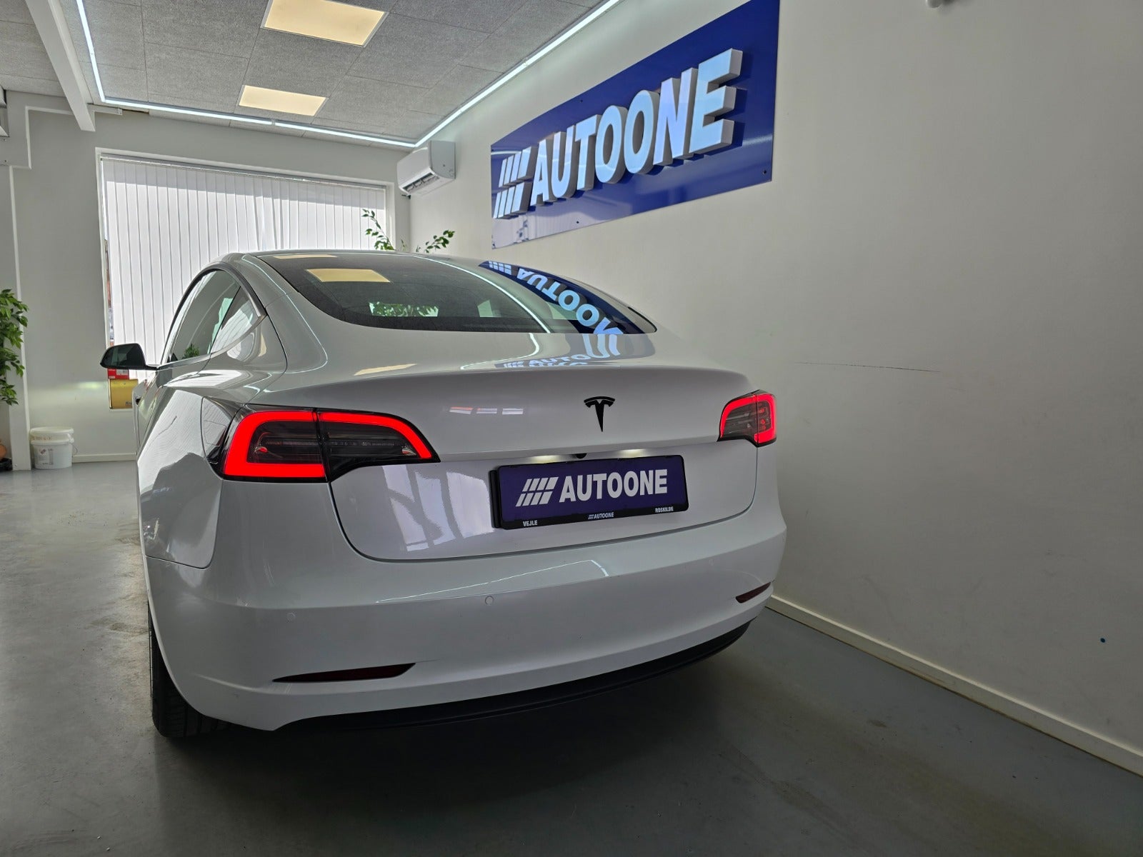 Billede af Tesla Model 3  Standard Range+ RWD