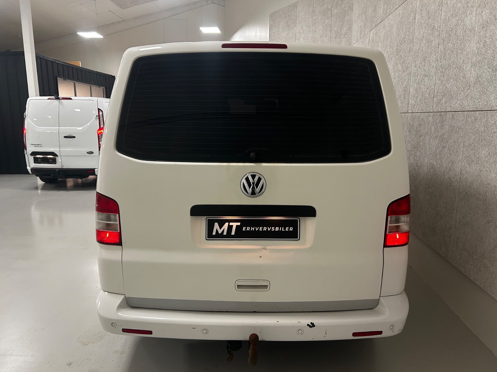 Billede af VW Transporter 2,0 TDi 140 Kassevogn kort
