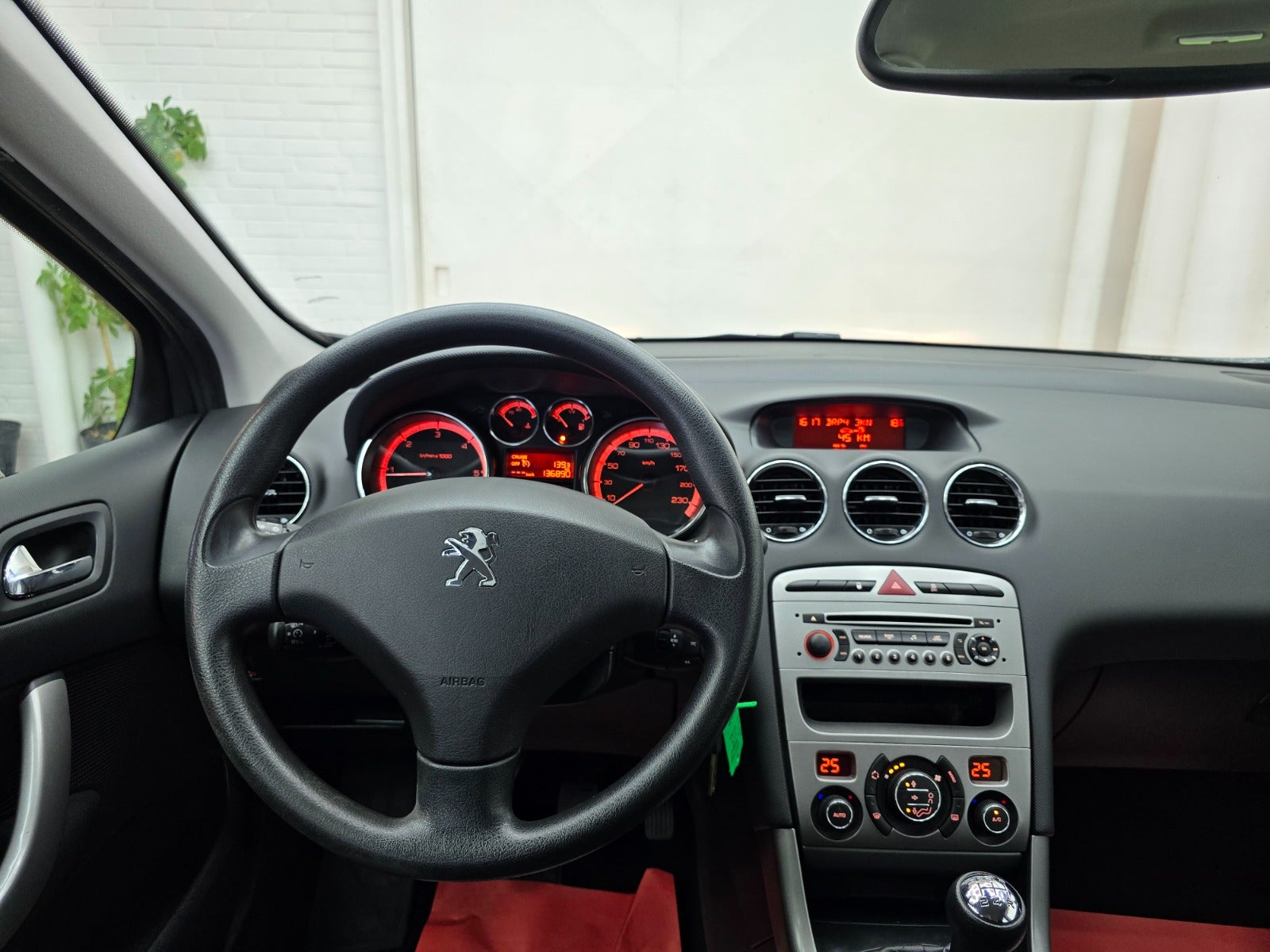 Peugeot 308 2013