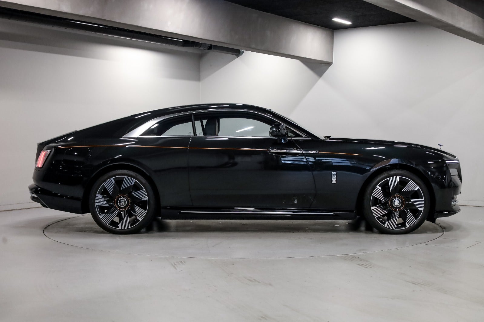 Rolls-Royce Spectre