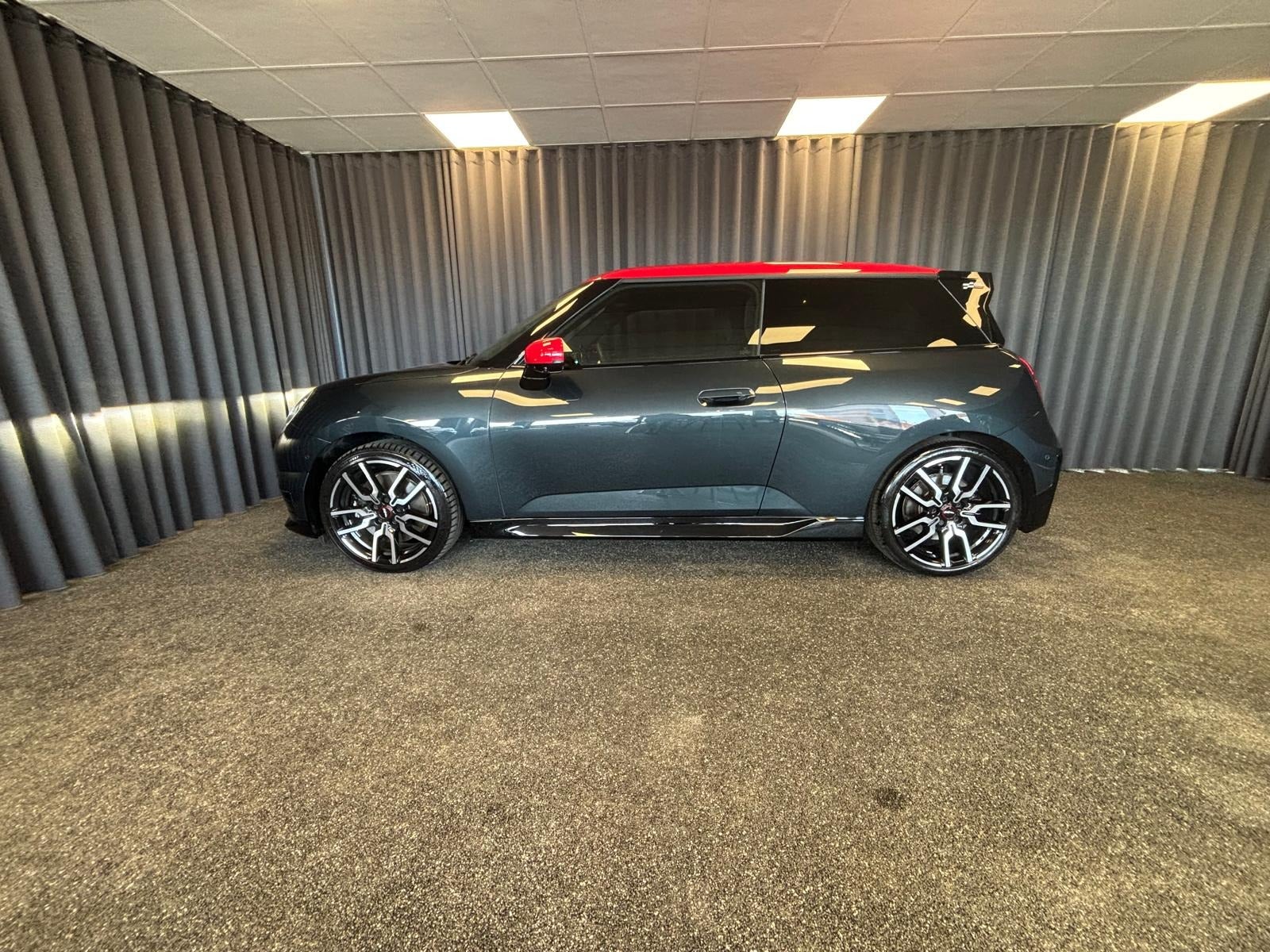 Billede af MINI Cooper SE JCW Trim XL
