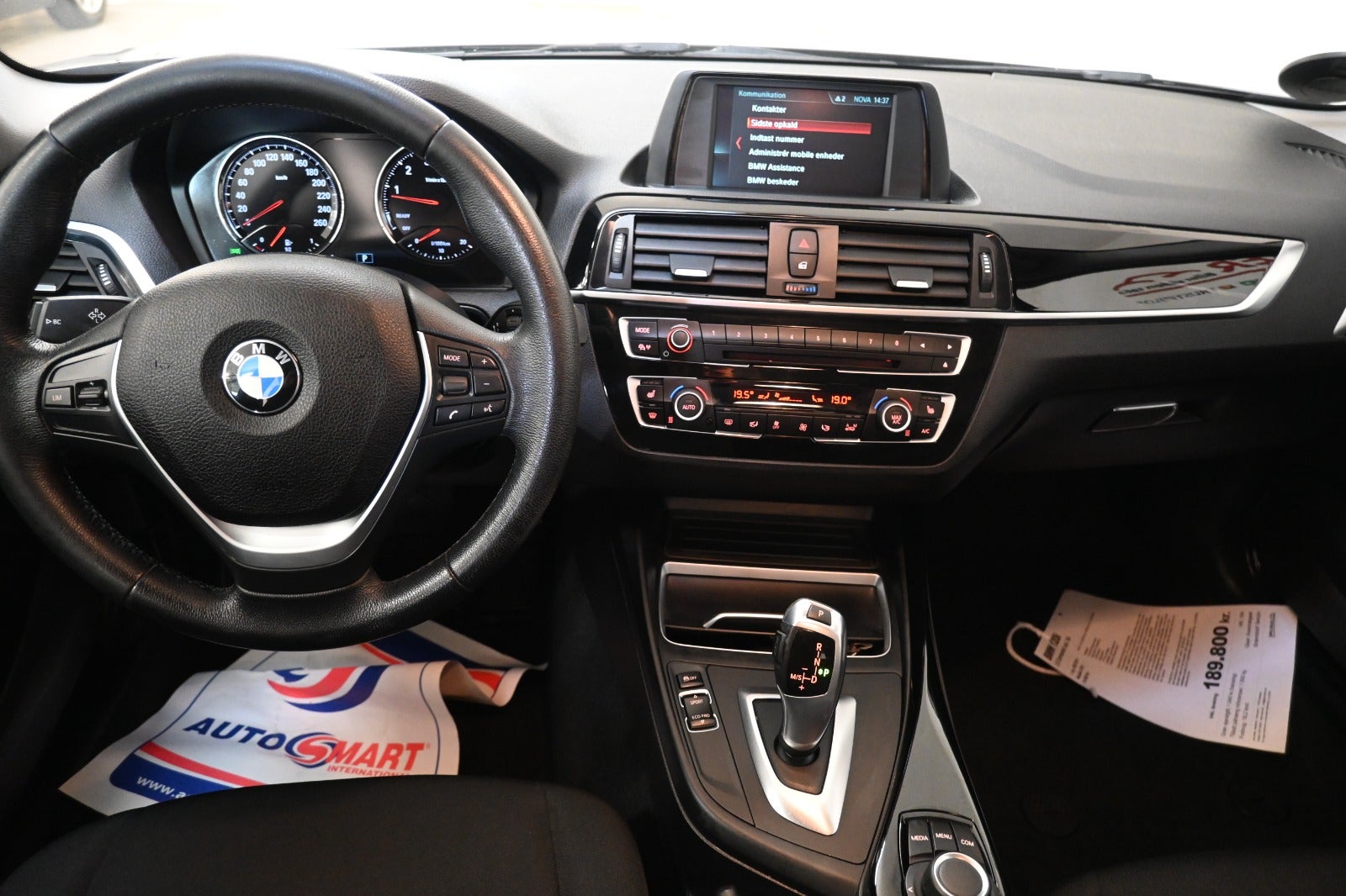 BMW 120i Connected aut.
