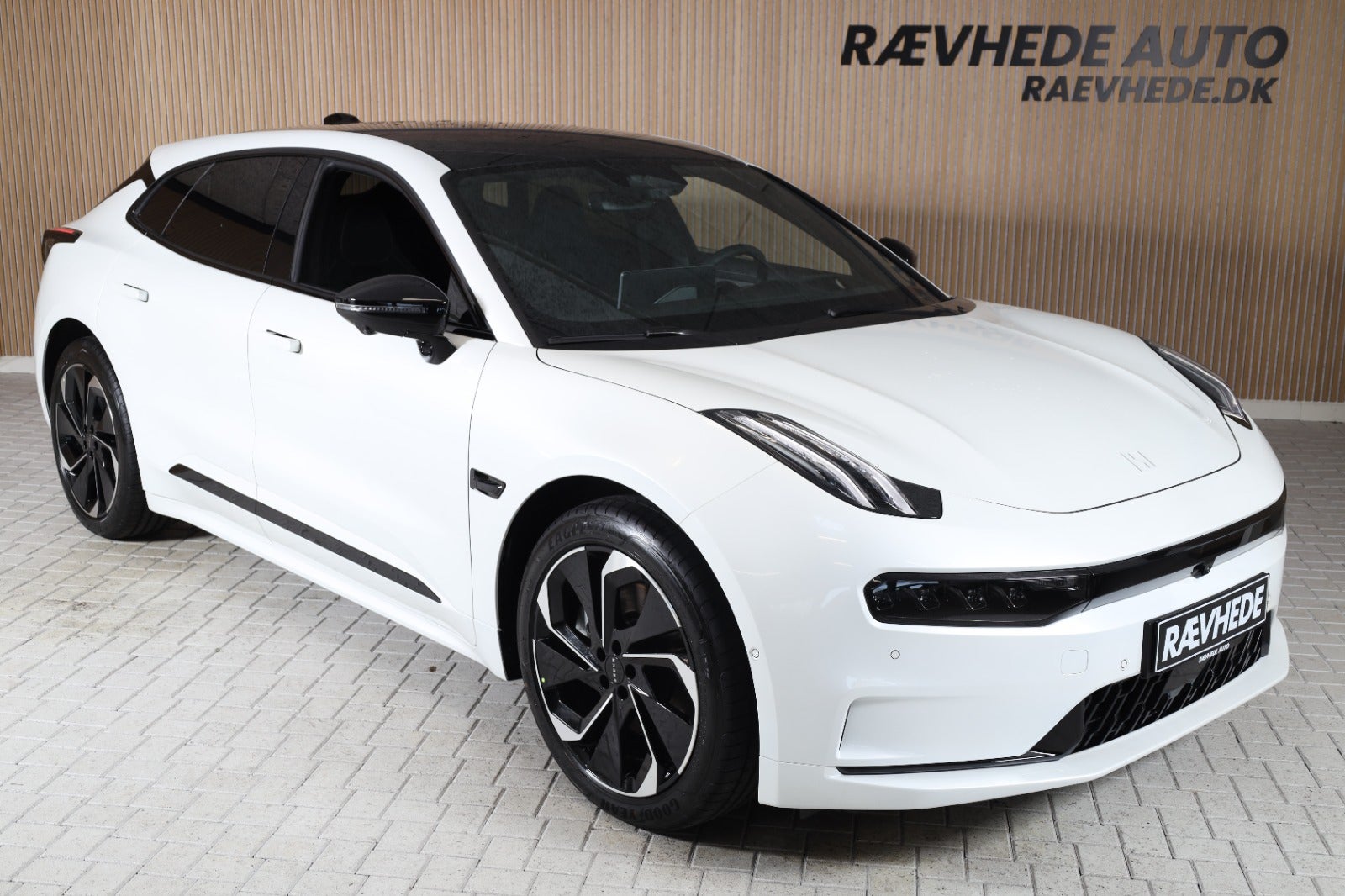 Zeekr 001 Long Range RWD 2025