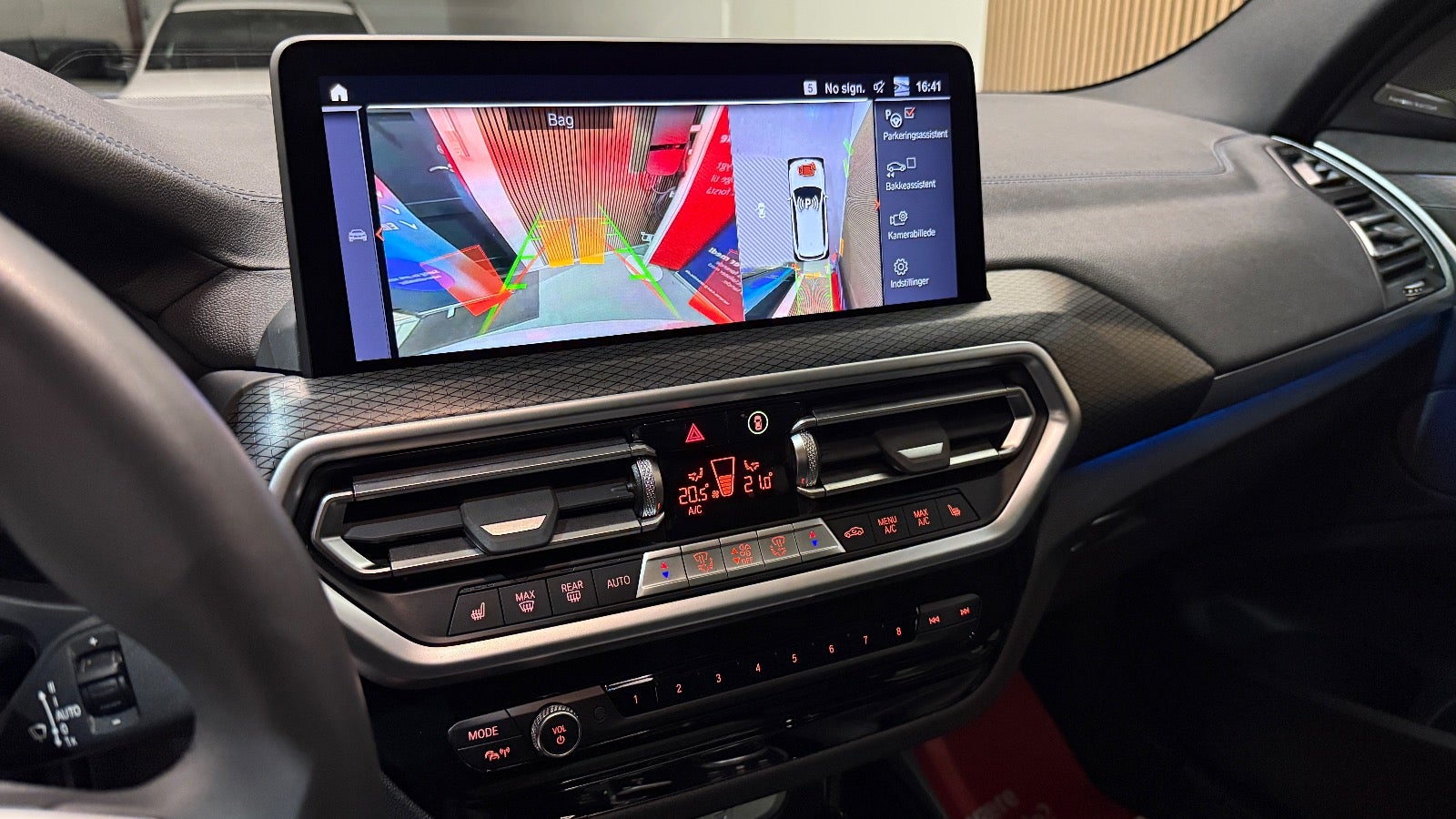 Billede af BMW iX3  Charged Plus M-Sport