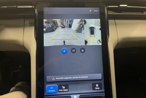 Ford Explorer Select Extended Range