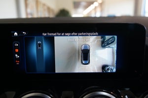 Mercedes EQA250+