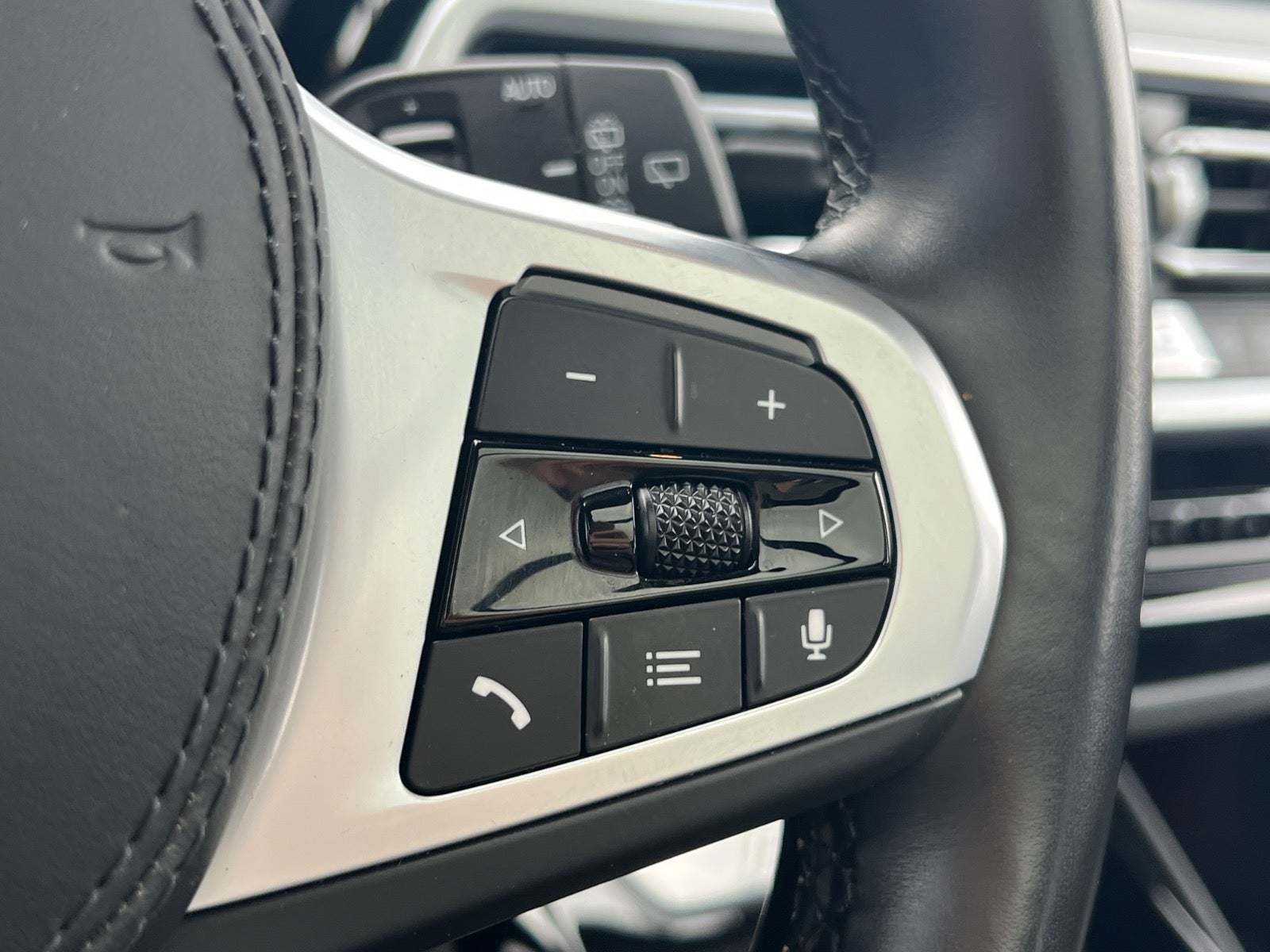 BMW iX3 Charged M-Sport