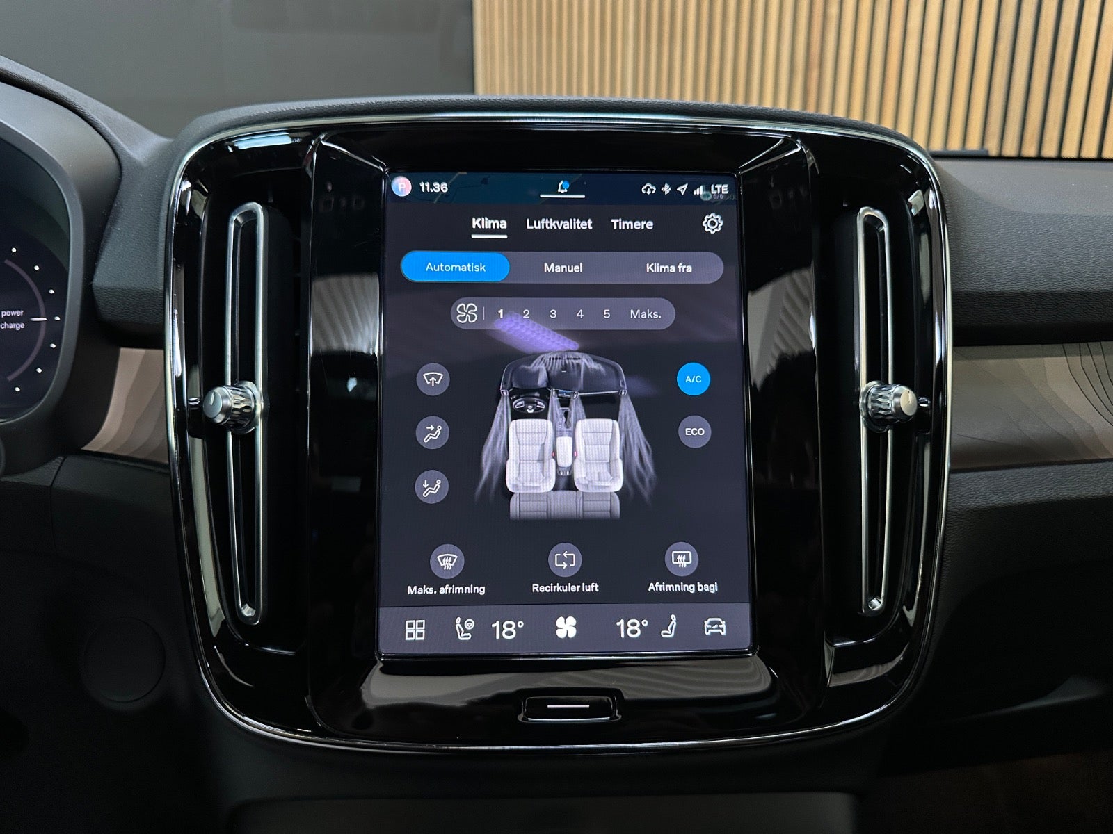 Billede af Volvo XC40  P6 ReCharge Ultimate