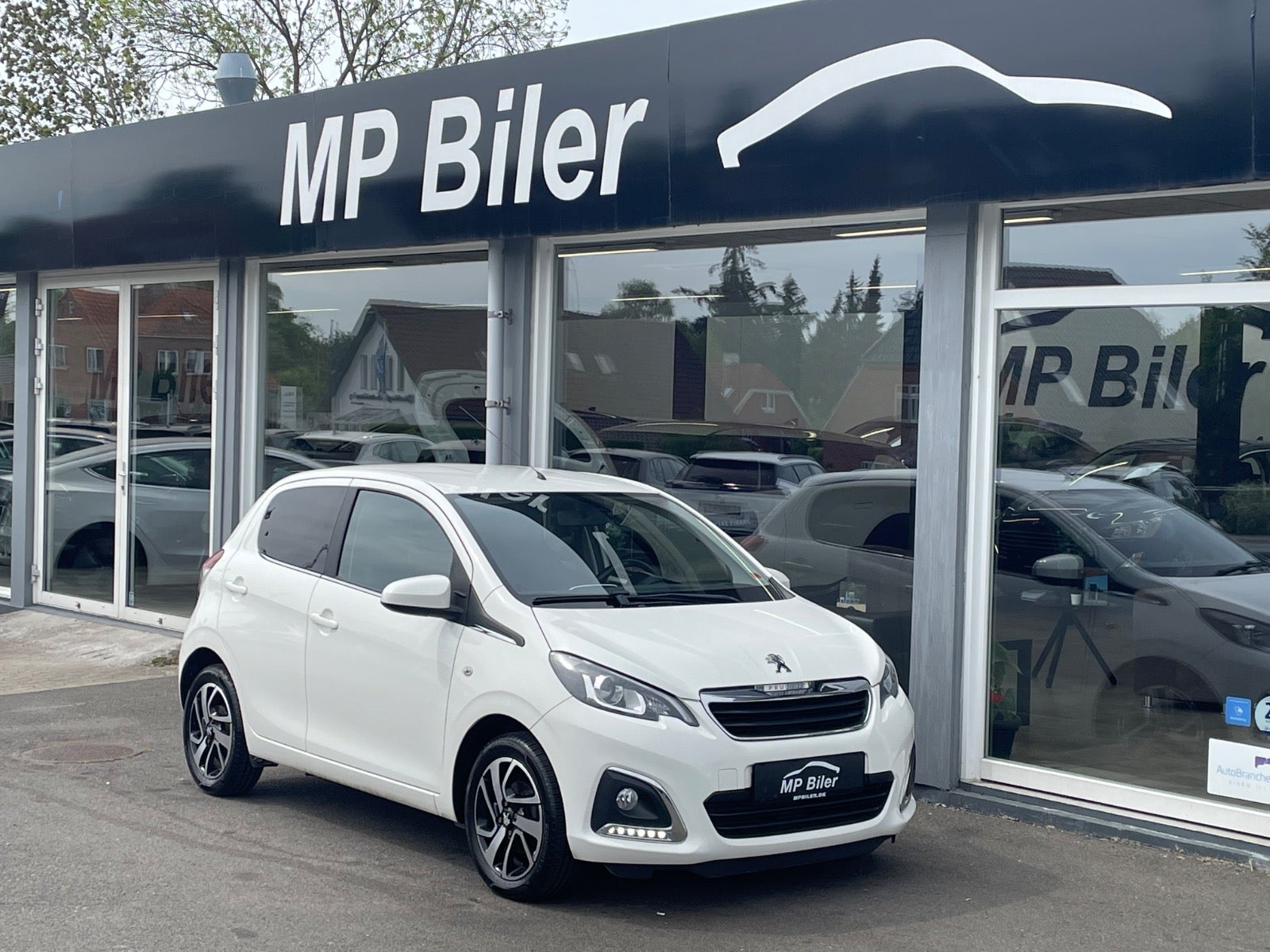 Billede af Peugeot 108 1,0 e-VTi 69 White Edition