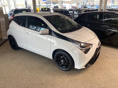 Toyota Aygo 1,0 VVT-i x-pression 5d