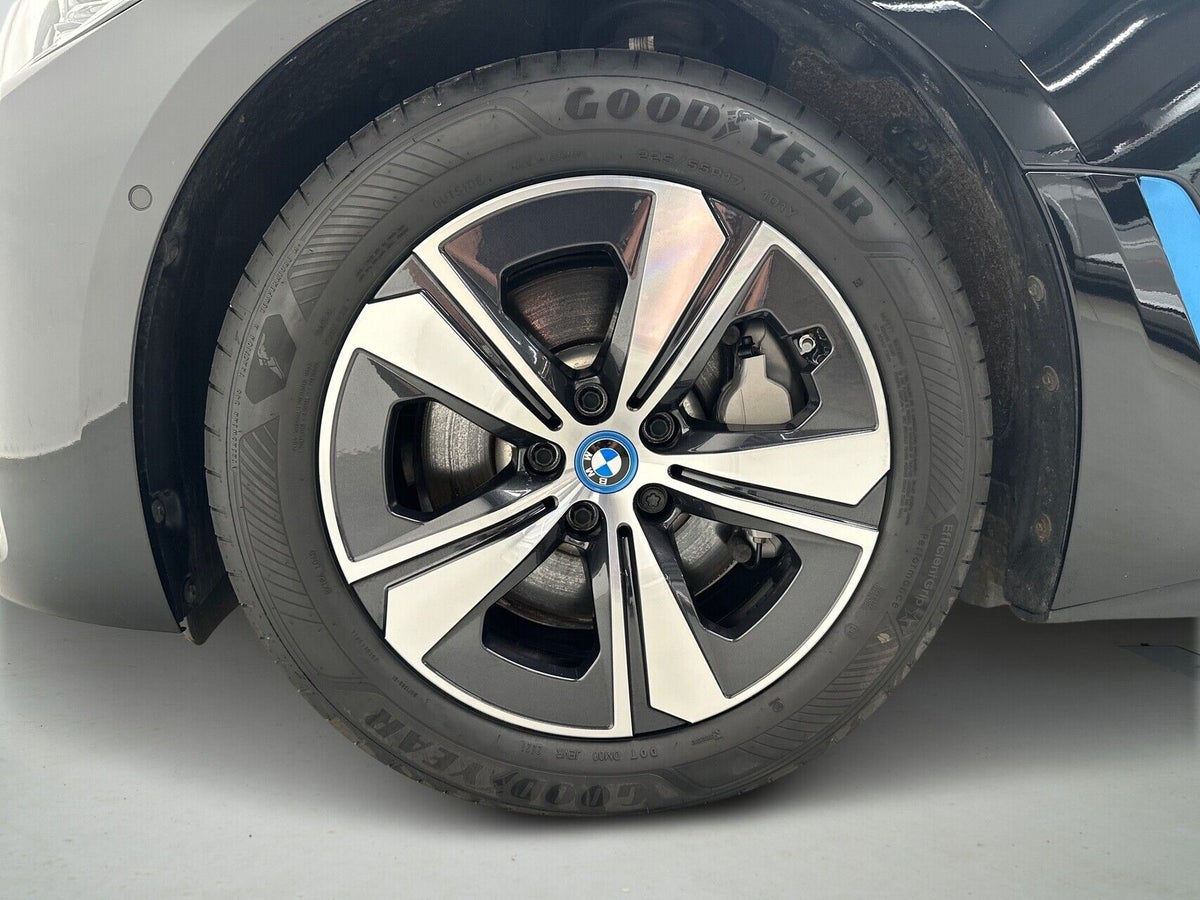 BMW i4 eDrive40 billede 8