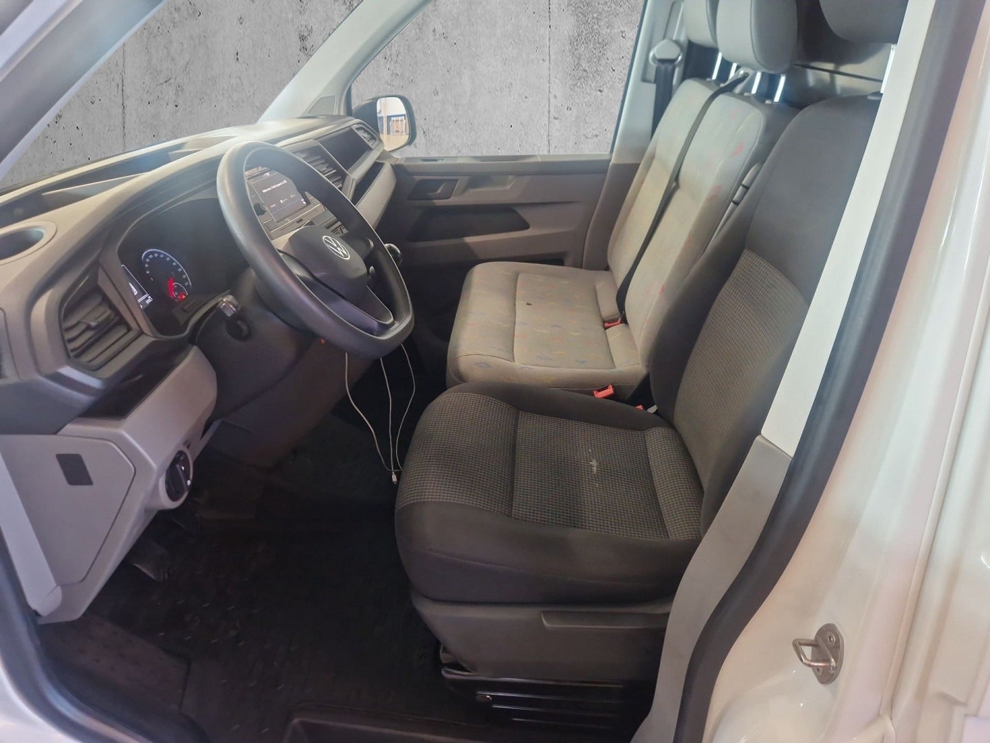 Billede af VW Transporter 2,0 TDi 150 Kassevogn kort