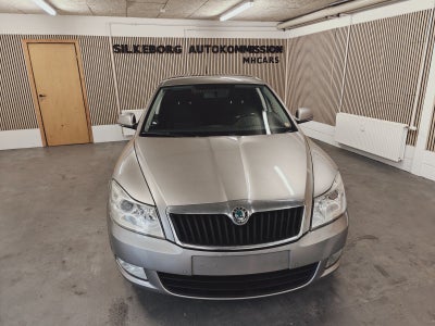 Skoda Octavia 1,4 TSi 122 Ambiente Combi Benzin modelår 2011 km 241000 Bronzemetal træk nysynet ABS 