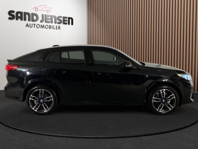 BMW iX2 eDrive20 M-Sport Premium