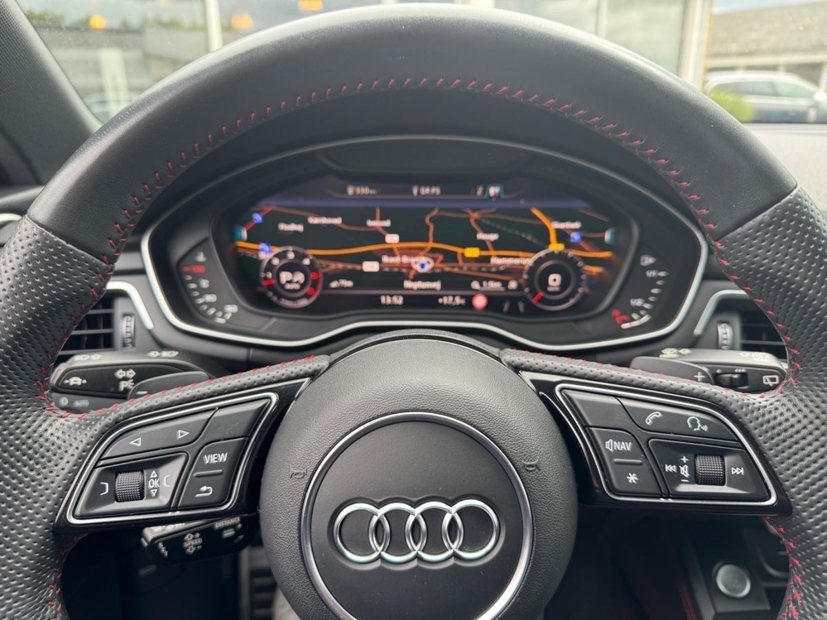Audi A4 TDi Sport Avant quattro S-tr.