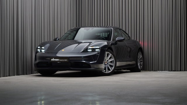 Porsche Taycan 