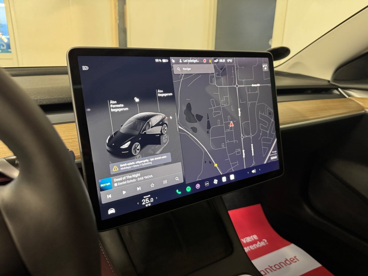 Tesla Model 3 Long Range RWD