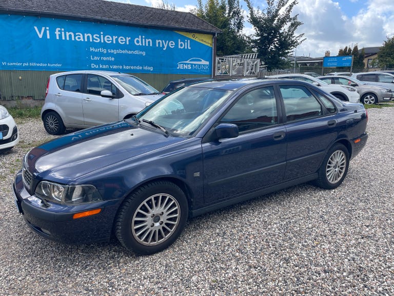 Volvo S40 