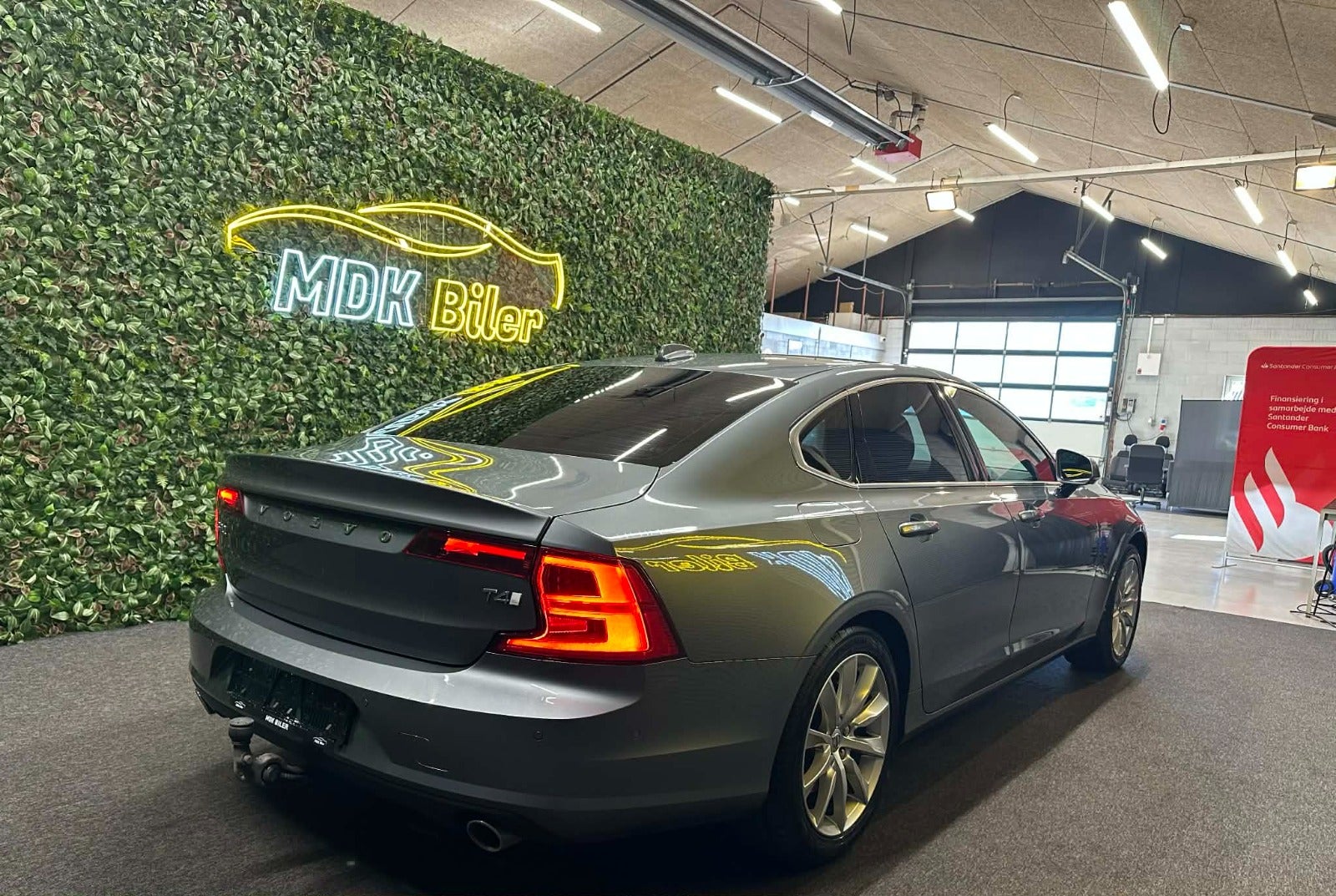 Billede af Volvo S90 2,0 T4 190 Momentum aut.