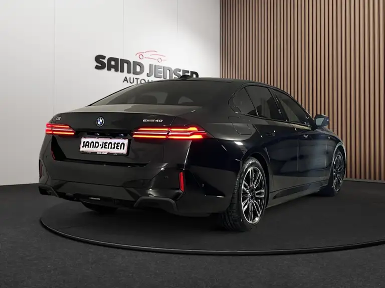 BMW i5 eDrive40 M-Sport
