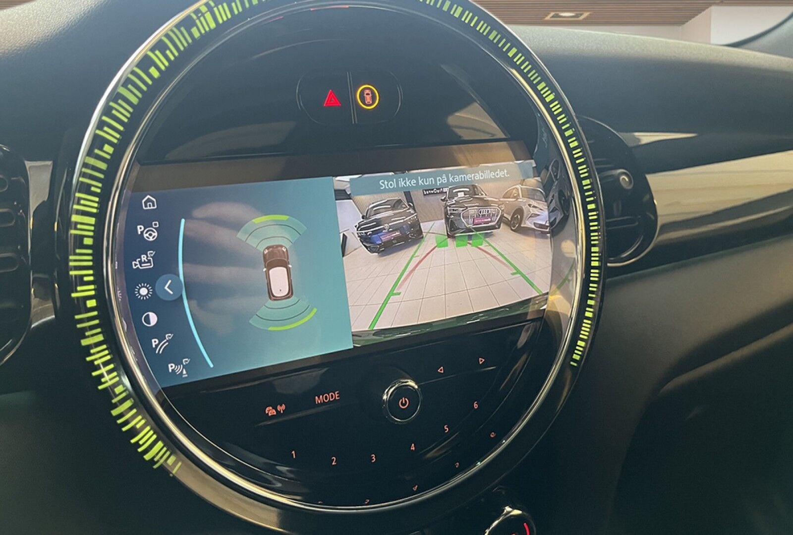 MINI Cooper SE Classic Trim