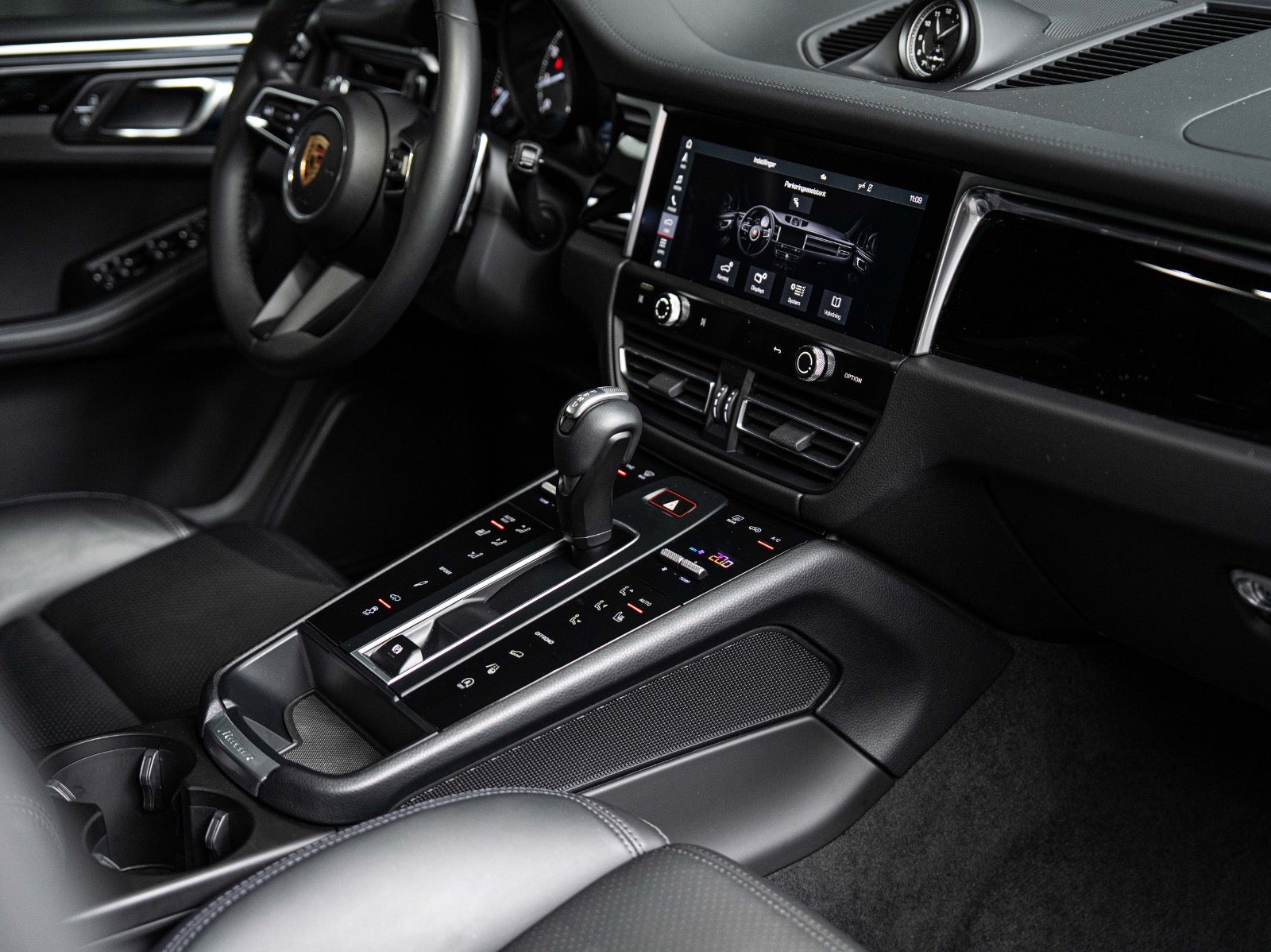 Gallery image 15 of 16