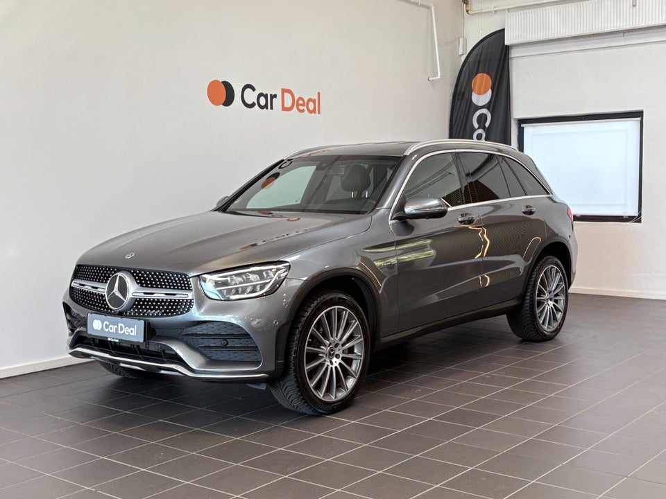 Mercedes GLC300 e billede