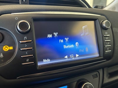 Toyota Yaris VVT-i T2