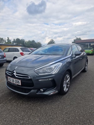 Citroën DS5 1,6 e-HDi 112 Style E6G 5d